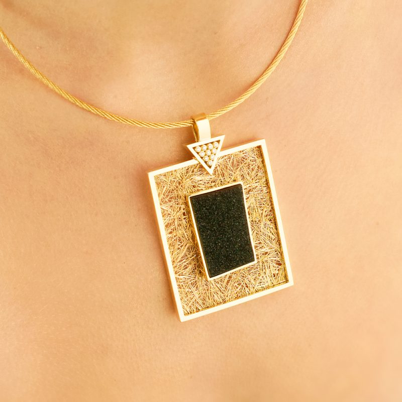 Rudolf Heltzel handcrafted 18ct yellow gold druzy pendant with braided gold choker