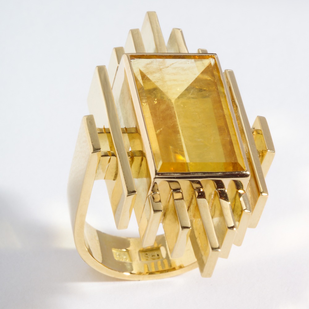 Rudolf Heltzel handcrafted 18ct yellow gold bespoke heliodor ring