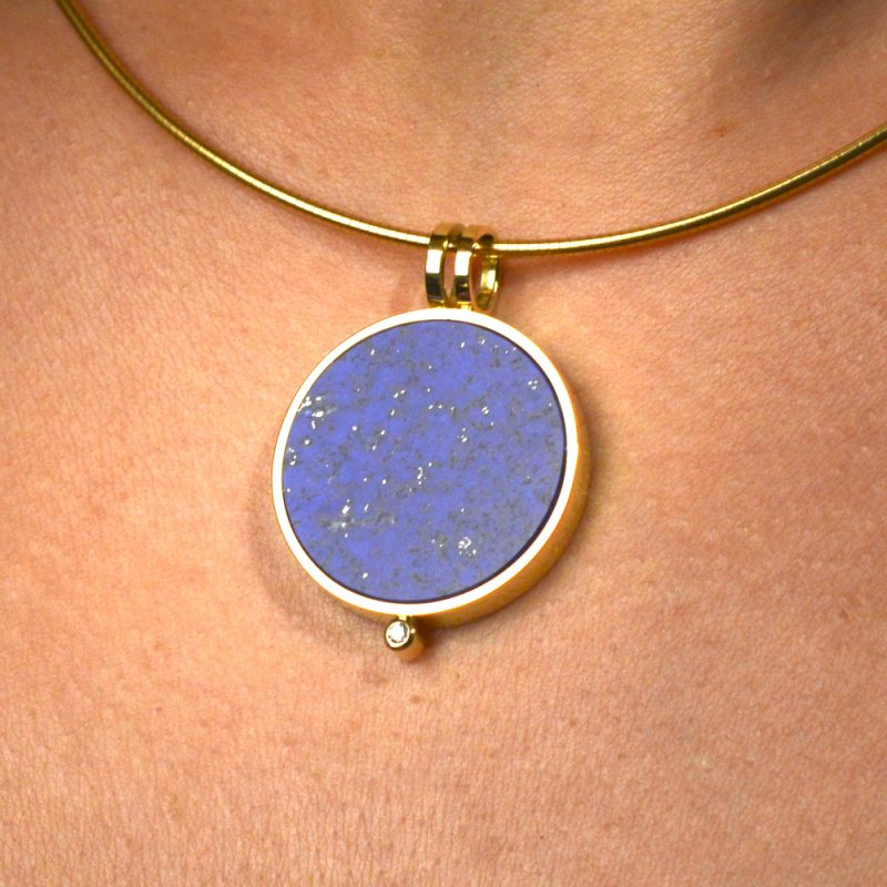 Rudolf Heltzel lapis lazuli and 18ct yellow gold pendant with 18ct yellow gold choker