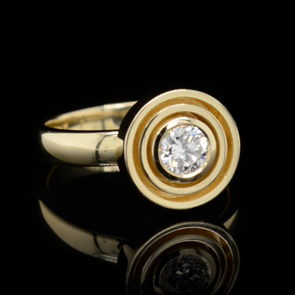 Rudolf Heltzel diamond two surround 18ct yellow gold engagement ring