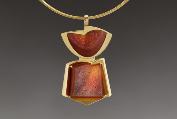 Rudolf Heltzel Druzy IV 18ct gold pendant on 18ct gold choker featuring 2 red carnelian druzy 17.5 and 35.5 lorenz-cut.