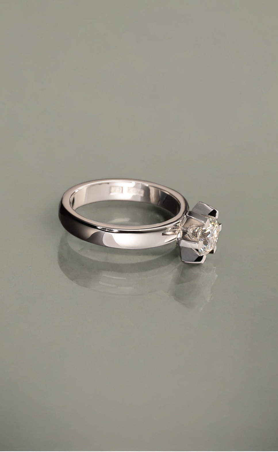 Rudolf Heltzel Platinum Six Claw DIamond Engagement Ring